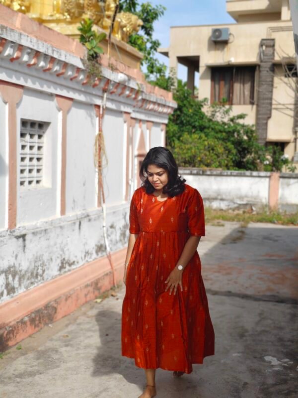 ARURA Raw Silk Maternity Maxi (Rust Orange)