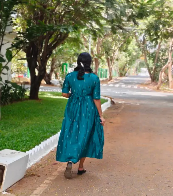 ARURA Raw Silk Maternity Maxi (Peacock Green)