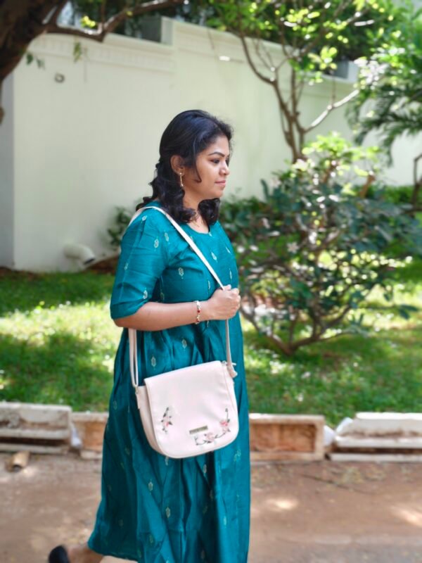 IMG_20260607_092328.jpg ARURA Raw Silk Maternity Maxi (Peacock Green)
