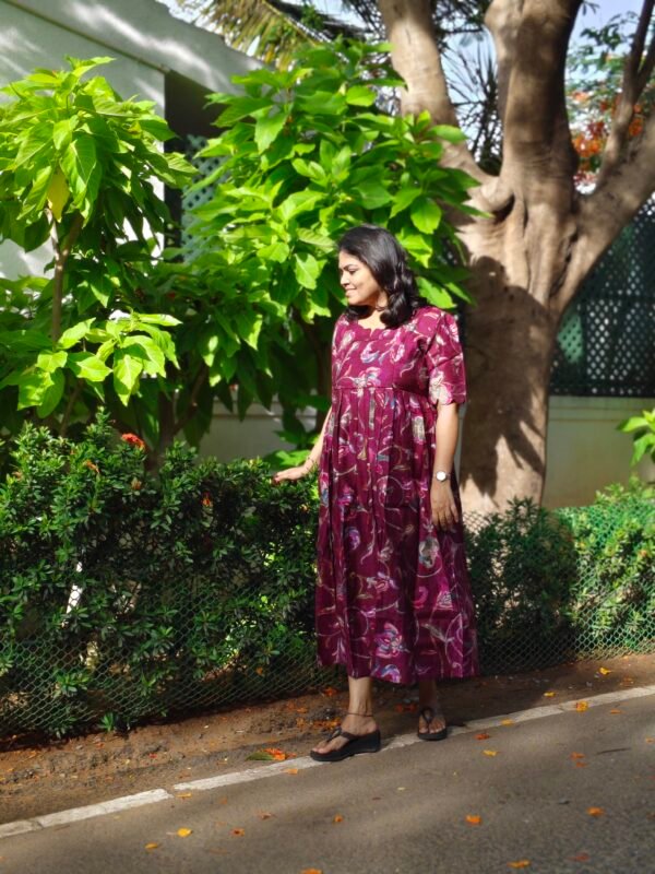 IMG_20260607_074849.jpg ARURA Vatican Silk Maternity Maxi (Voilet Floral)
